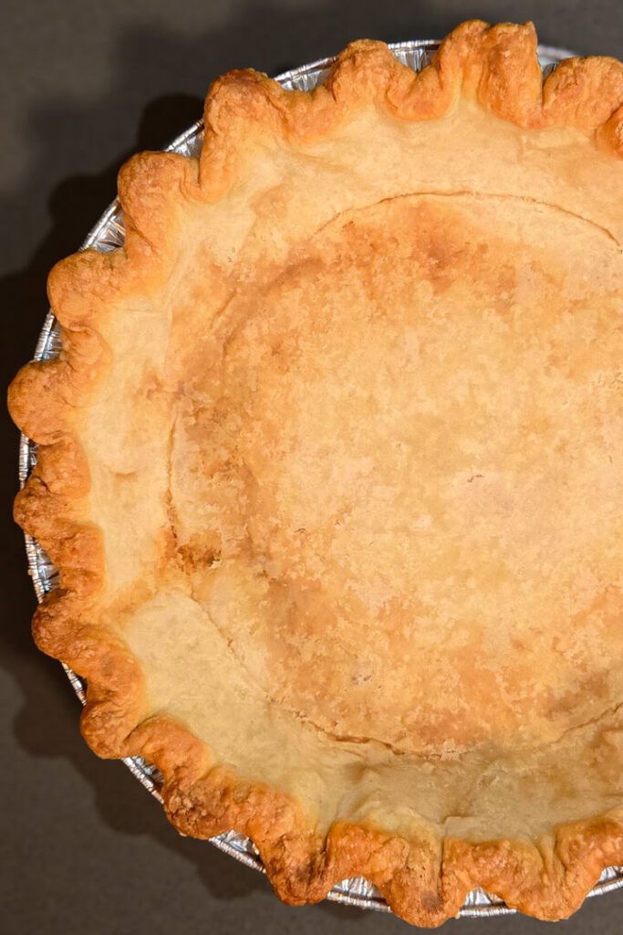 featured image for blind bake a pie crust