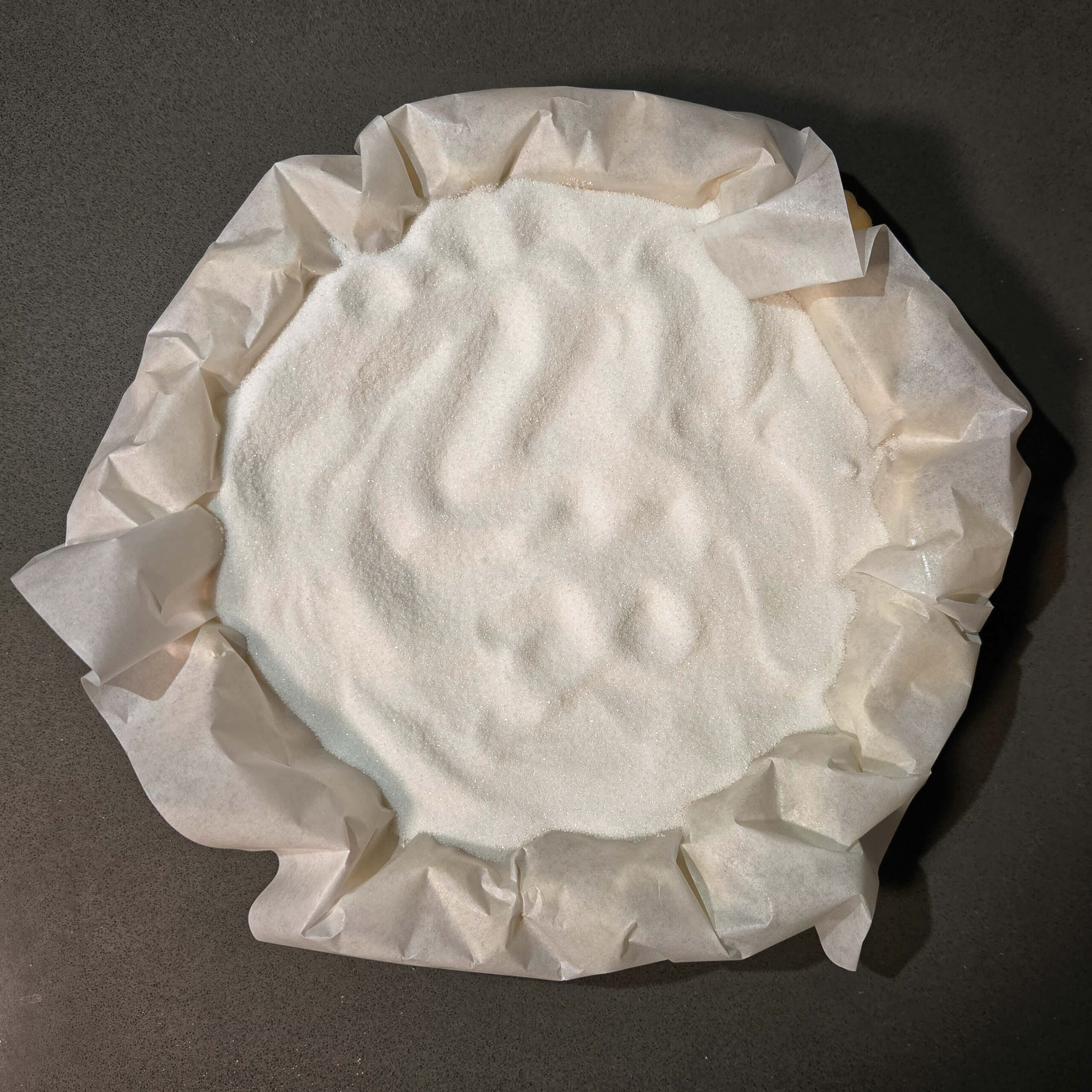 using sugar to blind bake a pie crust