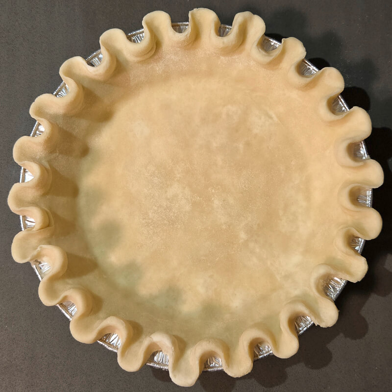a crimped pie crust